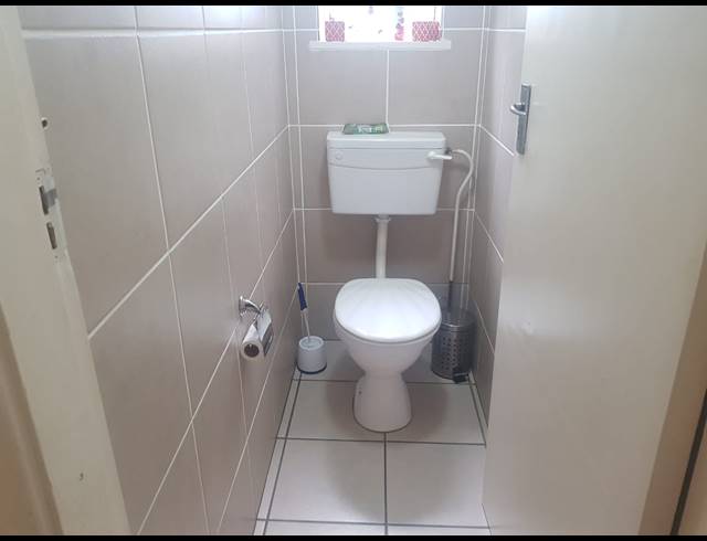 2 BEDROOM FLAT FOR SALE IN GLENWOOD